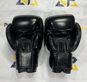 สายรัดข้อมือหนังแท้สีดำ Fairtex สำหรับถุงมือชกมวยไทย คิกบ็อกซิ่ง สำหรับผู้ใหญ่ ยูนิเซ็กซ์ รุ่น CP-BG-102 - Product Image 6