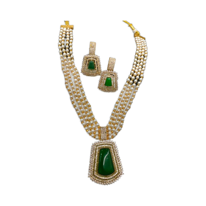 Conjunto de colgante de collar de latón AD verde marino de aspecto Vintage con cadena de hilo de perlas para boda y fiesta de mujer estilo gargantilla - Product Image 1
