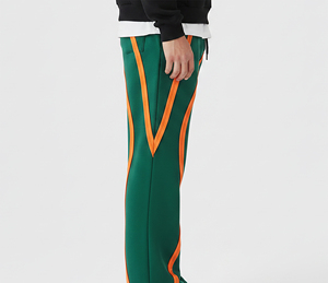 Pantalon de survêtement vert pour homme avec bandes latérales orange, taille élastique, décontracté, respirant, en spandex et polyester, style été - Product Image 2