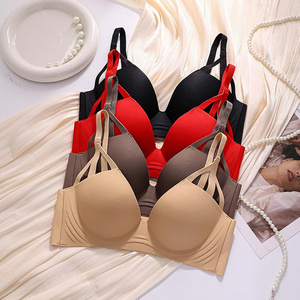 Soutien-gorge simple pour femme, idéal pour un usage quotidien, confortable, forme élégante et facile à porter, style épuré - Product Image 6