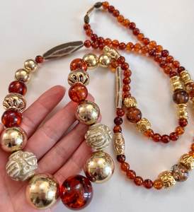 Fashion Irregular Beaded Necklace Light Luxury <b>Retro</b> Stainless Steel Acrylic Beads Necklace Jewelry for Women Resin Crafts - Product Image 1