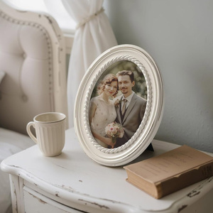 Cadre photo en bois MDF artisanal écologique en bois brun, style rustique vintage, créatif et durable, pièce d'ameublement. - Product Image 5