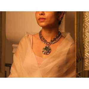 Ensemble collier long et boucles d'oreilles conçu pour les fêtes, mariages, fiançailles et anniversaires, bijoux en gros pour cadeaux - Product Image 2