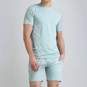 Ensemble deux pièces homme été couleur unie coupe décontractée : T-shirt et short style urbain - Product Image 1