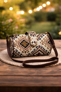 Bolso de Hombro Estilo Boho, Tejido a Crochet, Color Marrón, Hecho a Mano, de Lujo, Étnico, con una Sola Correa, Cierre de Botón, 2-2.9L - Product Image 2