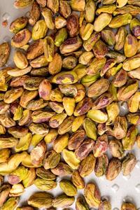 Pistaches séchées comestibles brutes et transformées, qualité S, en carton, d'Inde, par DEV NAMO, durée de conservation de 24 mois, pour collation humaine - Product Image 4