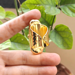 Antique rose <b>quartz</b> raw stone <b>ring</b> 18k gold electroplated hydro gemstone jewelry adjustable party wear <b>ring</b> for Wholesale Supply - Product Image 6