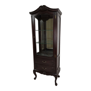 Vitrina Tradicional de Estilo Queen Anne, de una Sola Puerta, en Madera de Caoba Sólida, con Intrincados Tallados a Mano y Detalles en Latón, para Uso en Interiores - Product Image 3