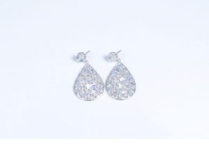 Boucles d'oreilles clous en argent sterling 925 avec pierre de lune arc-en-ciel, faites à la main, pierre précieuse naturelle, pierre de naissance de juin, bijoux chrétiens, cadeau d'anniversaire - Product Image 1