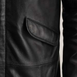 Chaqueta Larga de Cuero Genuino para Hombre con Capucha y Forro de Piel Sintética, Cierre de Cremallera, Estilo Casual para Invierno - Product Image 3