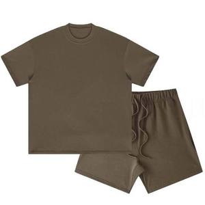Ensemble de survêtements décontractés deux pièces de haute qualité, t-shirt et short, en coton et polyester, pour l'été - Product Image 1