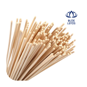 Diffuseur de parfum d'ambiance de luxe avec parfum de lotus bleu et bâtonnets en rotin - Product Image 1