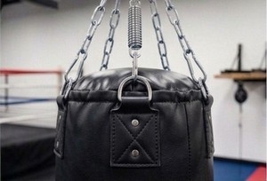 Sac de frappe KLTW INT'L K4 en cuir PU vert, robuste, pour boxe/kickboxing, remplissage de sable, hauteur réglable, écologique, pour adulte - Product Image 4