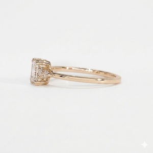 Bague de fiançailles solitaire en diamant de laboratoire taille radiant, or massif 10K 14K 18K, bague à cinq diamants pour cadeau d'anniversaire - Product Image 4