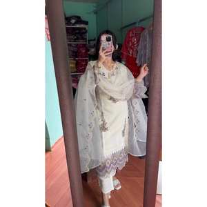 Conjunto Elegante de Top y Pantalón con Dupatta para Fiesta, Talla XL - Product Image 5