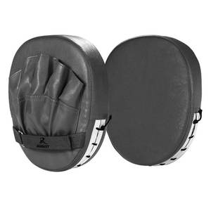 Protège-poignets en cuir fiables pour la boxe – Rembourrage durable, évacuation de l'humidité, fermeture auto-agrippante, contrôle facile des mains - Product Image 1