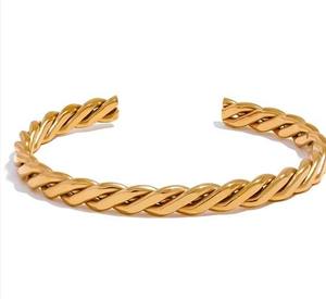 Bracelet minimaliste en cuivre pur, ajustable, fait main, bijoux de mode, vente en gros, fournisseur en vrac, export - Product Image 1