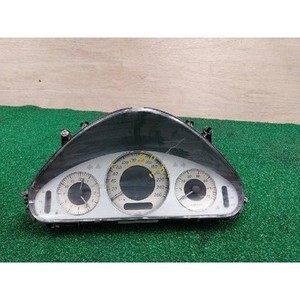 Panel de Instrumentos Usado para Clase E 2002-2009, OEM A2115401748 - Product Image 1
