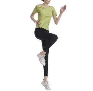 Ensemble de vêtements de sport pour femmes décontractées, t-shirt et pantalon de gym, tissu respirant confortable, tenue de sport élégante pour un usage quotidien - Product Image 2