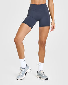 Shorts Esenciales Caribou Premium Personalizados para Mujer con Bolsillos, Cintura Alta, Cintura Compresiva, Absorción del Sudor - Product Image 1