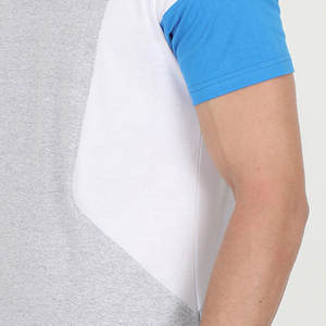 Camiseta Deportiva para Hombre de Uso Exterior, Tejido Cómodo y de Calidad, Estilo Moderno con Aspecto Limpio y Corte Regular - Product Image 5