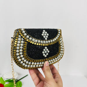 Bolso de mano moderno hecho a mano con cuentas de perlas blancas, bolso de mano, escultura pulida, artesanías de Metal de estilo antiguo para bodas, eventos, hombro - Product Image 1