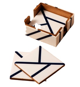 Sous-verre rond carré en résine époxy de style classique personnalisable de haute qualité avec ensemble de supports pour tapis et tampons de maison ou de bureau - Product Image 4