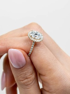 Premium Bespoke Platinum 950 3ct Oval Moissanite Halo Solitaire Engagement <b>Ring</b> Custom Fine Bridal Factory Supplier Direct VVS - Product Image 6