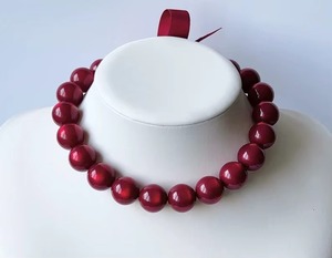 Collar llamativo de joyería con cuentas brillantes de resina de lujo, collar de resina roja, collar de rubí, collar de burbujas, collar voluminoso - Product Image 3