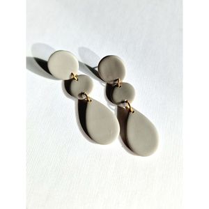 Luxury Handmade <b>Resin</b> <b>Earrings</b> Premium Quality Material Elegant Party Fashion Accessories Crystal Style Lightweight Comfortable - Product Image 3