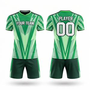 Ensembles d'uniformes de football à manches courtes personnalisés, imprimés par sublimation de haute qualité, nouveau design, séchage rapide pour adultes - Product Image 3