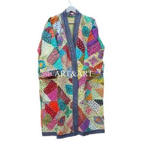 Veste Kantha vintage décontractée été-hiver pour femme, robe kimono à col en V, séchage rapide, faite à la main, rembourrage en coton, motif floral, haute qualité - Product Image 3