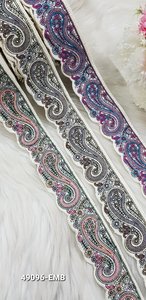Dentelles brodées multicolores de qualité supérieure pour vêtements, saris, dupattas, artisanat, vente en gros, export, approvisionnement de qualité - Product Image 4