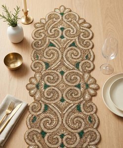 Nouvelle Arrivée : Chemin de Table Personnalisable en Tissu Polyester Brodé Écologique avec Perles Florales et Napperons Assortis - Product Image 4