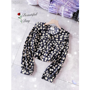 Chemisier pour femme à manches longues, col Peter Pan à volants, boutonnage frontal, coupe ample, décontracté et élégant, vente en gros ODM - Product Image 5