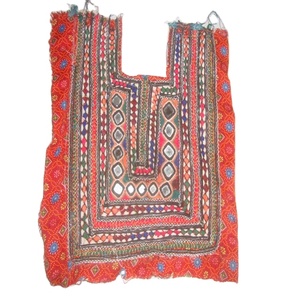 Blusa Vintage con Bordado Tribal Banjara, Apliques con Espejos, Manga Corta, Transpirable, Artland International - Product Image 1