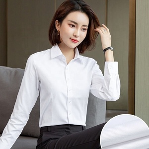 โพลีเอสเตอร์ 60% ผ้าฝ้าย 40% เสื้อเชิ้ตแขนยาวผู้หญิงแบบคลาสสิกติดกระดุมทรงเข้ารูปเสื้อทำงานสำหรับผู้หญิง - Product Image 6