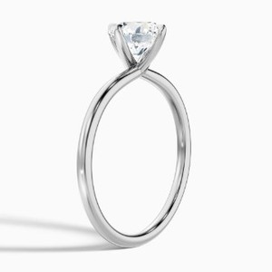 Bague en moissanite taille ronde en argent sterling 925 plaqué or blanc, bague de fiançailles classique solitaire, bague de promesse, bijou élégant - Product Image 4