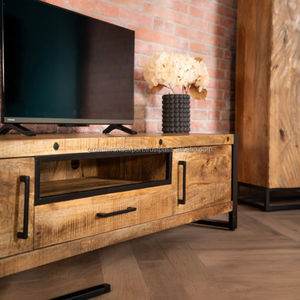 Meuble TV industriel en bois de manguier avec portes coulissantes, console moderne en bois massif pour appartement, tiroirs de rangement, compatible avec les téléviseurs de 65 pouces et plus - Product Image 2