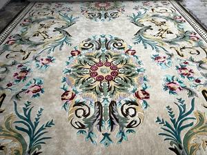 Direct Factory Sale Luxurious <b>Hand</b> <b>Tufted</b> Wool Area <b>Rug</b> Multi-Coloured Embroidered Pattern Fur Floor Decoration Home Living Room - Product Image 4