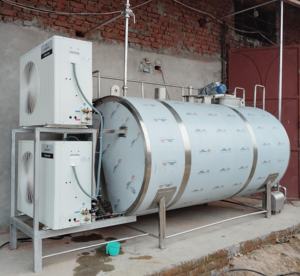 Enfriador de Leche a Granel Pranam Ji 4KL BMC de Acero Inoxidable de 4000 Litros, Diseñado con Dos Secciones Internas Separadas de 4000 Litros Cada Una - Product Image 2