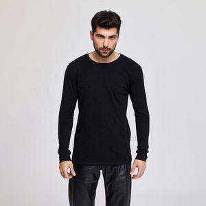 Camiseta de Manga Larga para Hombre, Cuello Redondo, Negra, Corte Regular, Tejido de Punto, 100% Algodón, Color Sólido, Transpirable, Ecológica, de Secado Rápido, 200g - Product Image 3
