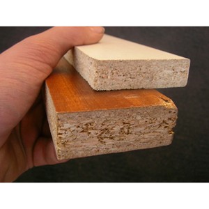 Contrachapado de Grado Comercial con Núcleo de Partículas, con Capacidad de Carga Confiable y Calidad Consistente - Product Image 1