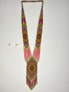 Conjunto de collar tribal rojo y amarillo de primera calidad con aretes a juego, joyería llamativa de cuentas tejidas a mano PARA BODA - Product Image 3