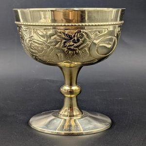 Gobelet à vin en laiton fait main, style antique, électroplaqué et poli, objet d'art et de collection pour bar (200 ml) avec étui en velours bleu - Product Image 1