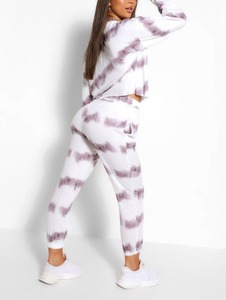 Manufacturer Winter Clothing Fashion Tie-Dye Design 2 Piece <b>Set</b> Women Sweatsuit Tracksuits <b>Set</b> Sweatpants And Sweatshirt <b>Set</b> - Product Image 6
