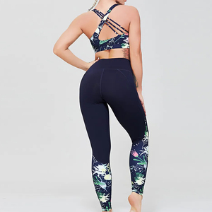 Ensemble de yoga floral pour femme 2026 de haute qualité – Leggings taille haute et crop top dos nageur – Tenue de sport deux pièces en Spandex et Polyester - Product Image 6