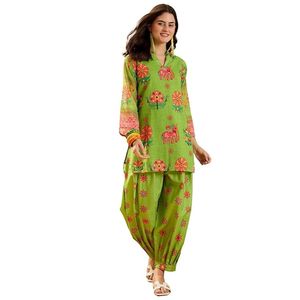 Women's Summer Relaxed Fit Woven <b>Linen</b> 2 <b>Piece</b> Shorts Set Three Quarter Sleeve Short Floral Top for Women XS - Product Image 1