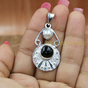 Large Black onyx And Mother of Pearl Gemstone Pendant <b>Necklace</b> 925 Sterling Silver Handmade Hammered Deigns Pendant Jewelry Gift - Product Image 6