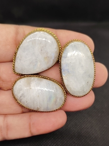 Pierre précieuse la plus vendue avec base en laiton pour la fabrication de bagues, composants de bijoux en pierre naturelle pour créer des designs uniques. - Product Image 4